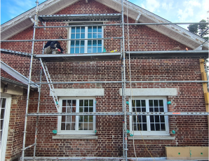 Chantier d'isolation par l'extérieur à Gouvieux.